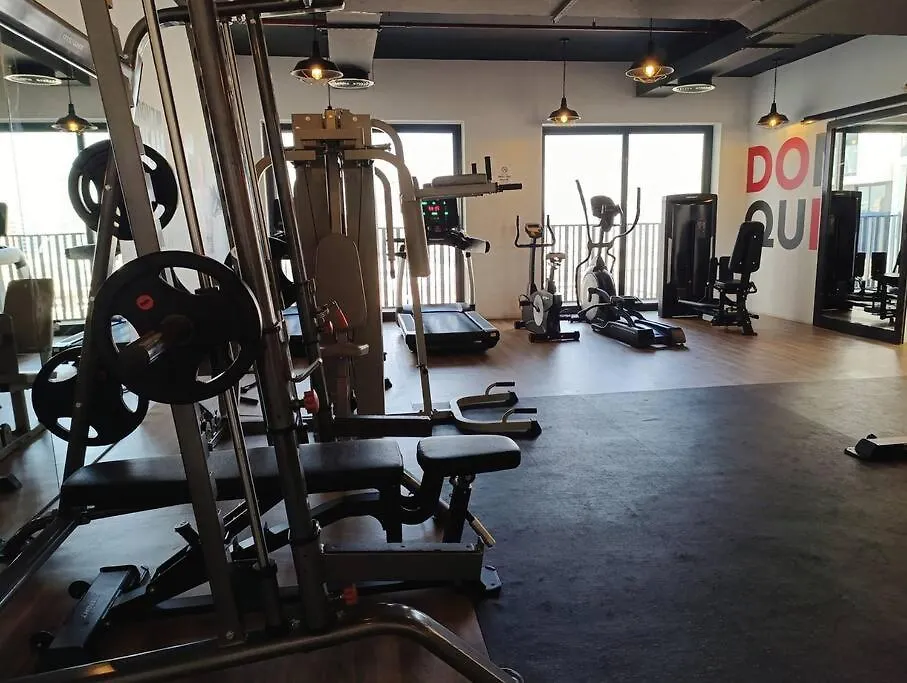 Apartment Dayf-Luc Stylish Studio Modern Comfort & Great Location Dubai United Arab Emirates