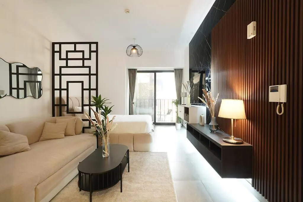 Dayf-Luc Stylish Studio Modern Comfort & Great Location Dubai