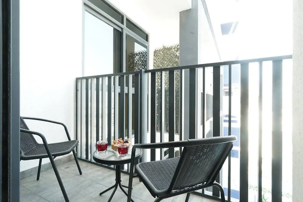 Апартаменты Dayf-Luc Stylish Studio Modern Comfort & Great Location Дубай